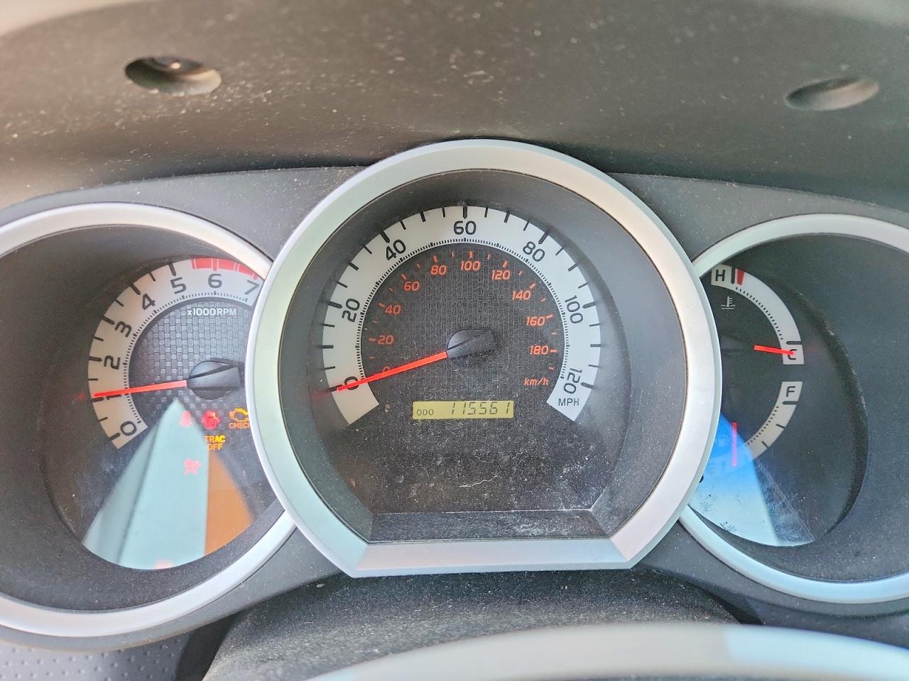 2014 TOYOTA TACOMA