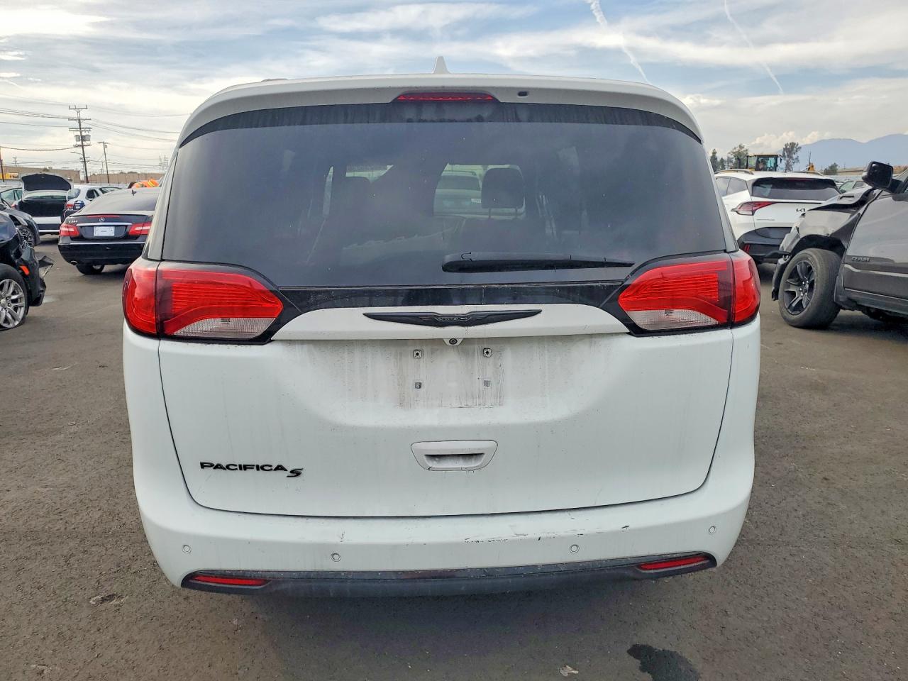 2019 CHRYSLER PACIFICA
