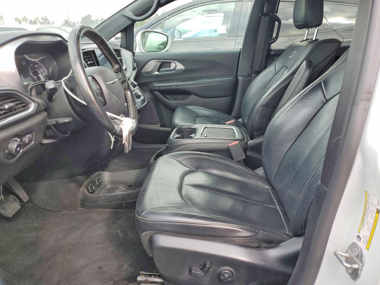 2019 CHRYSLER PACIFICA