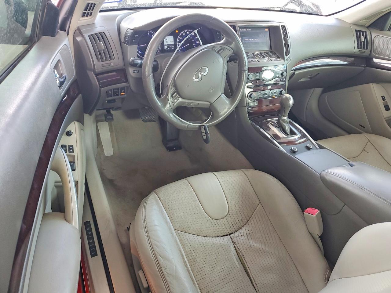 2012 INFINITI G37