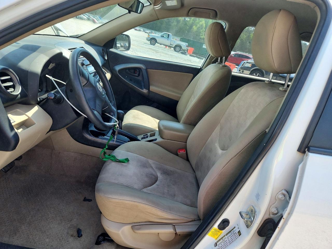 2011 TOYOTA RAV4