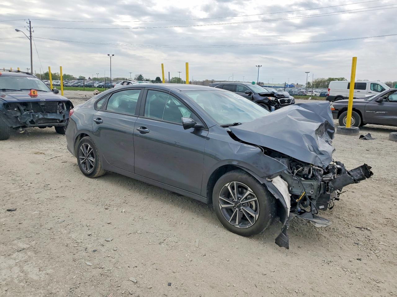 2023 KIA FORTE