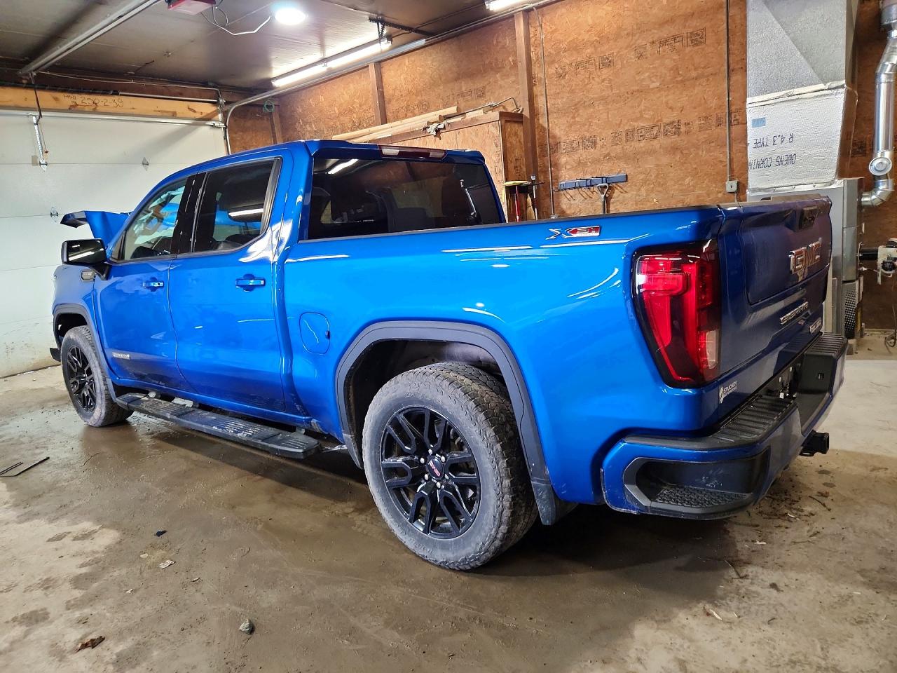 2023 GMC SIERRA