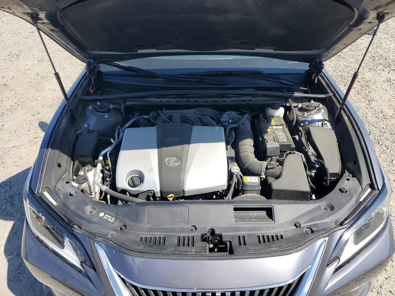 2019 LEXUS ES350