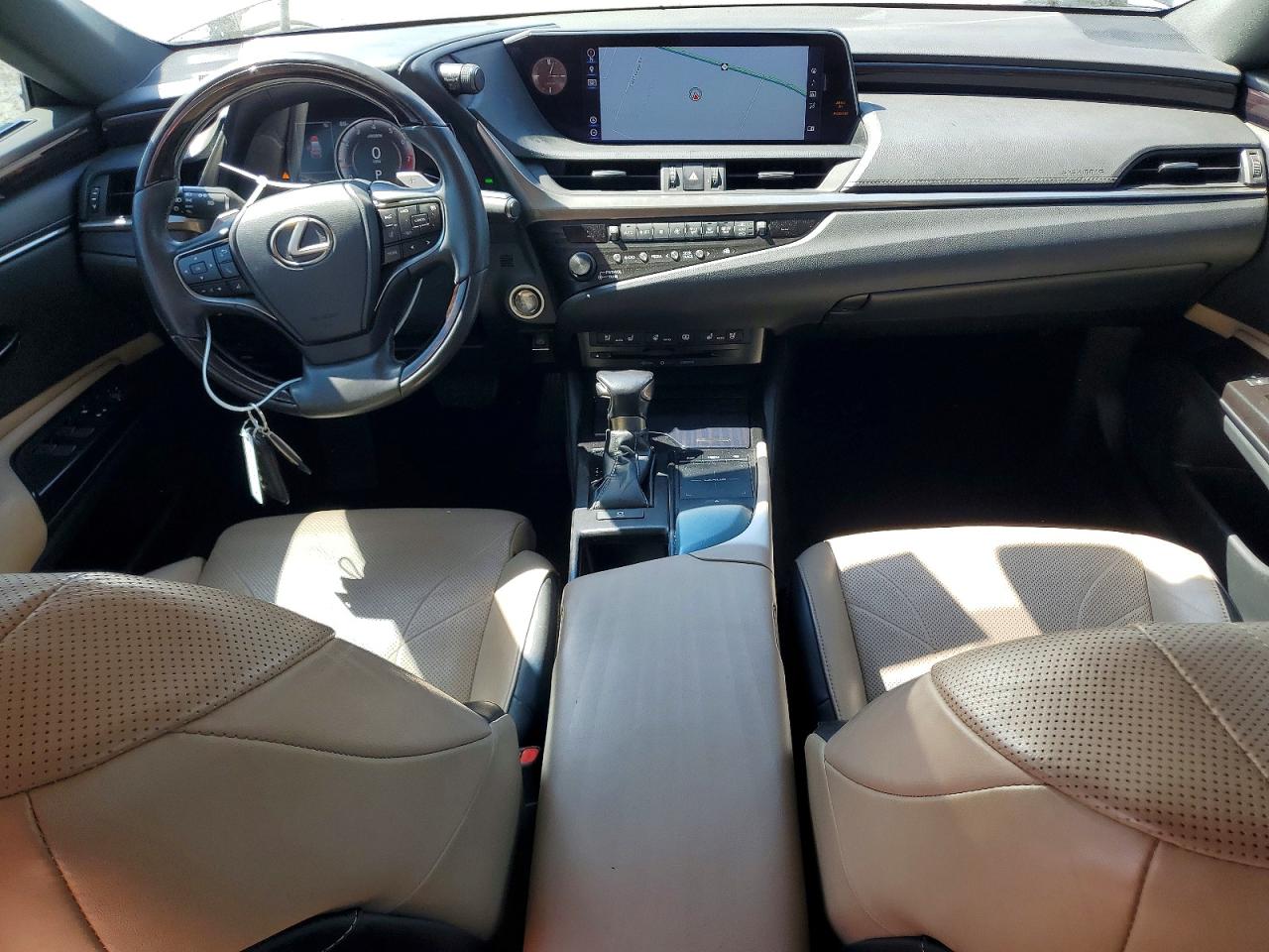 2019 LEXUS ES350