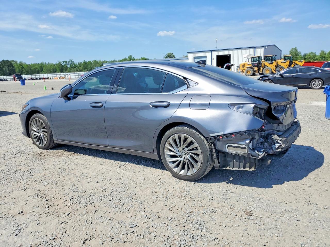 2019 LEXUS ES350