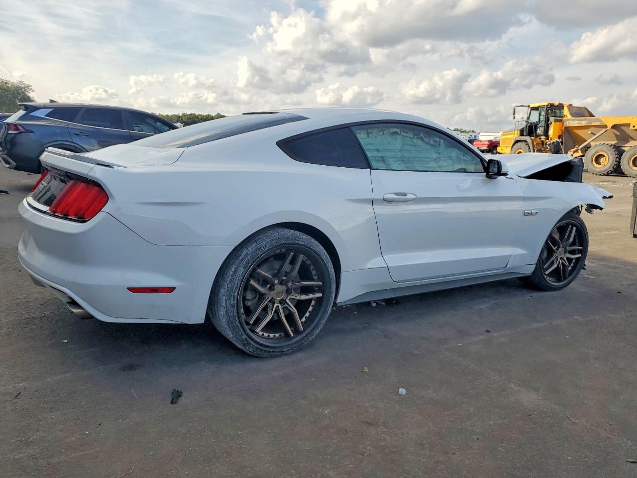 2017 FORD MUSTANG