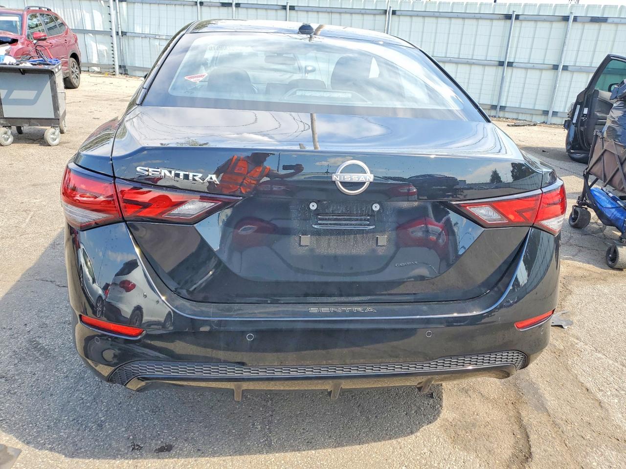 2025 NISSAN SENTRA