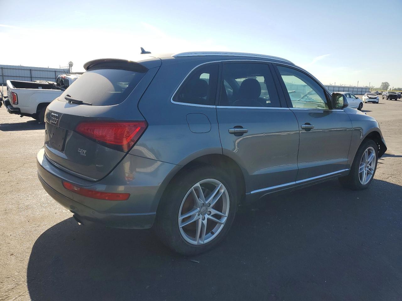 2015 AUDI Q5