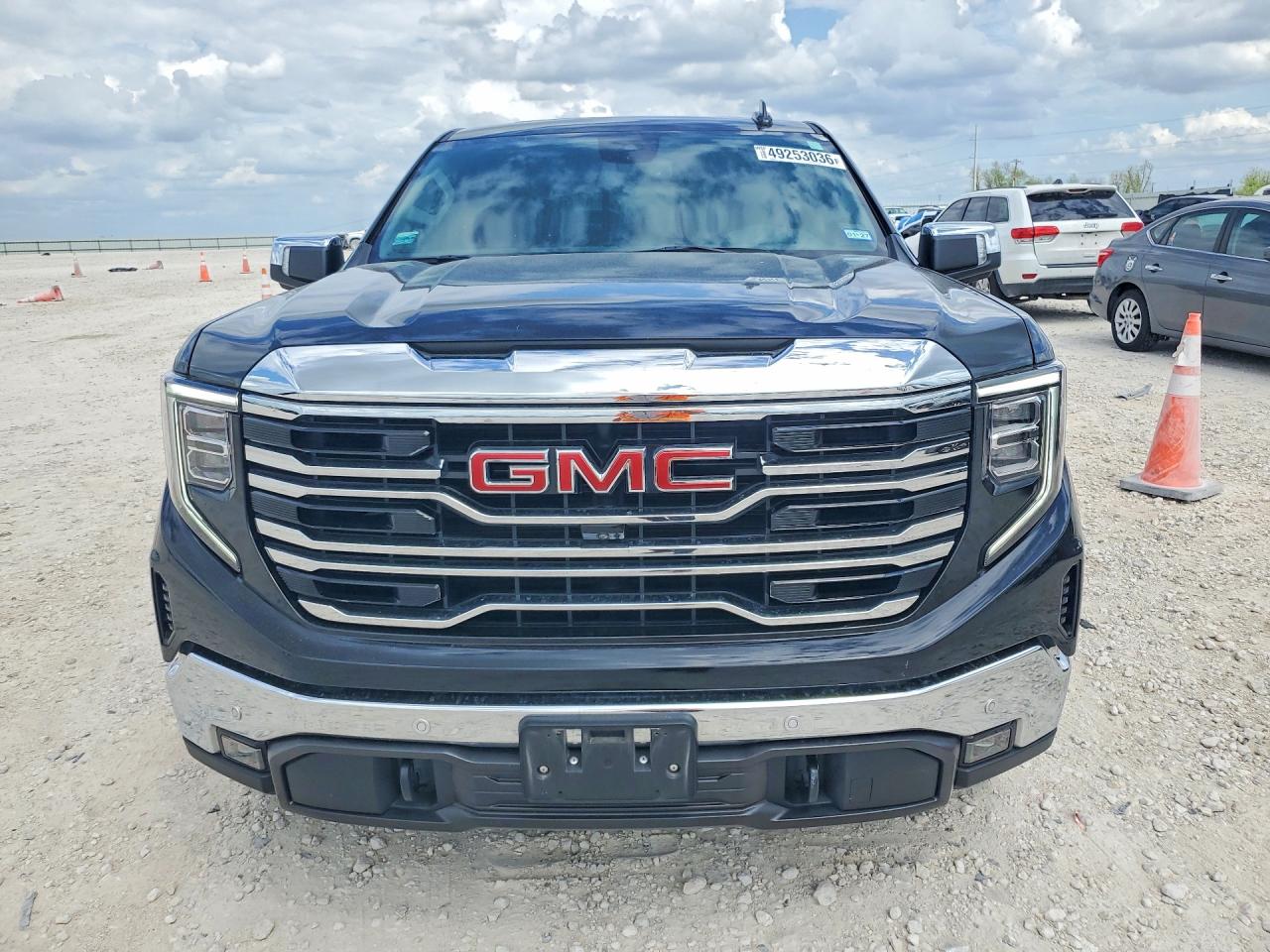 2025 GMC SIERRA