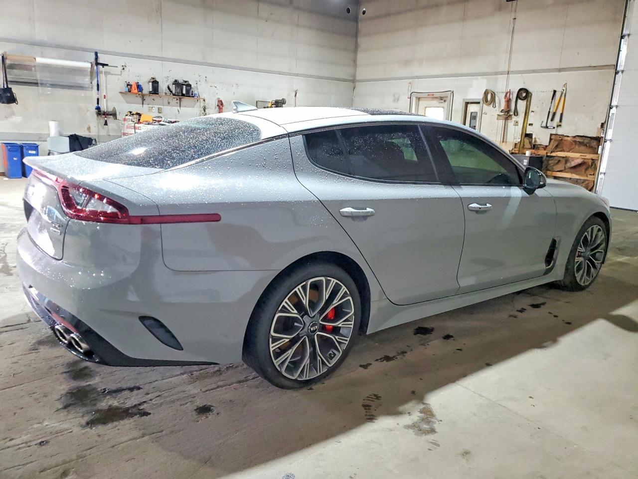 2019 KIA STINGER