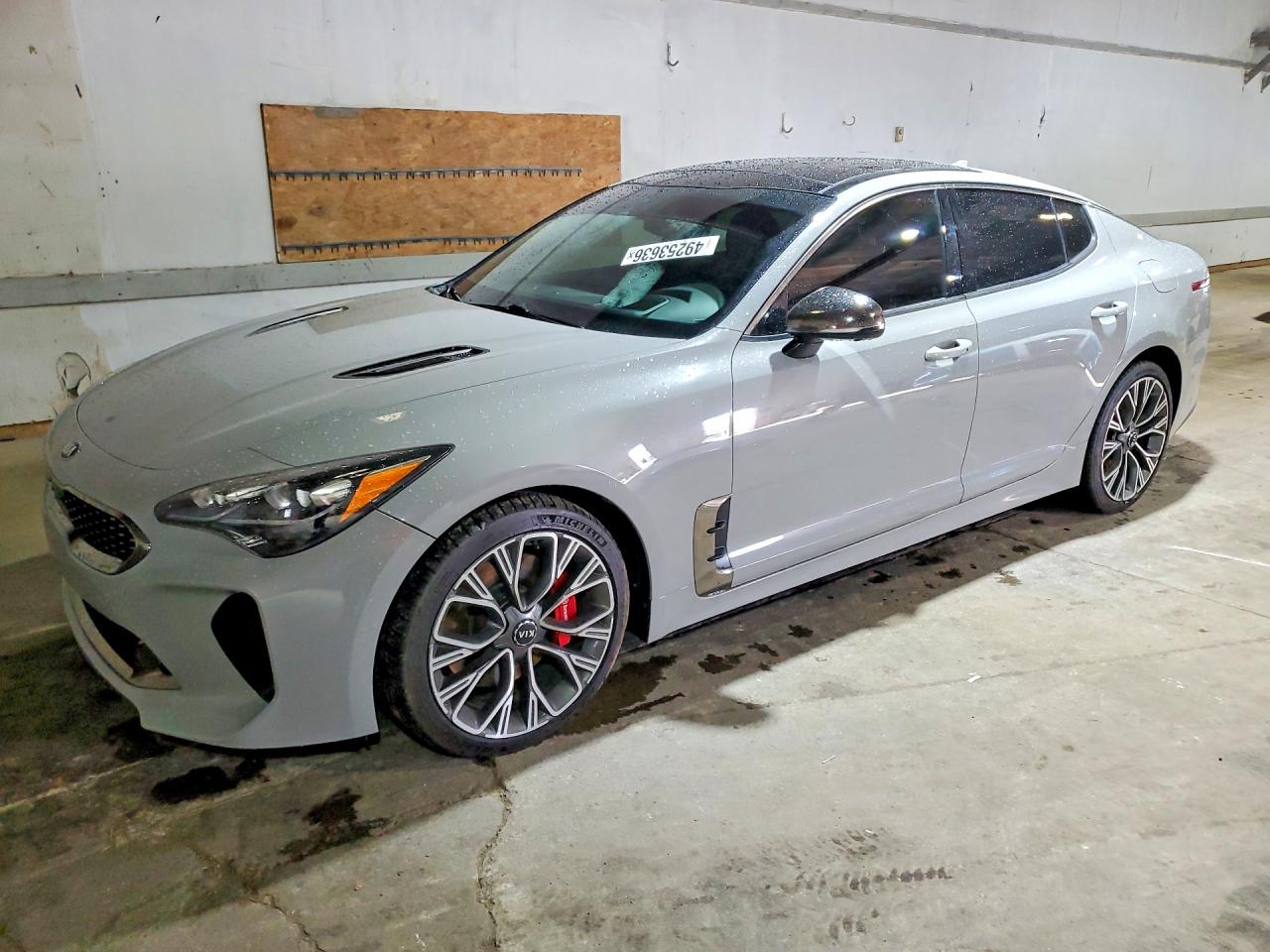 2019 KIA STINGER