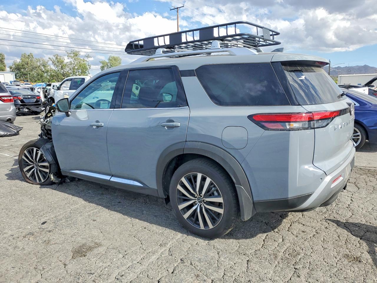 2025 NISSAN PATHFINDER