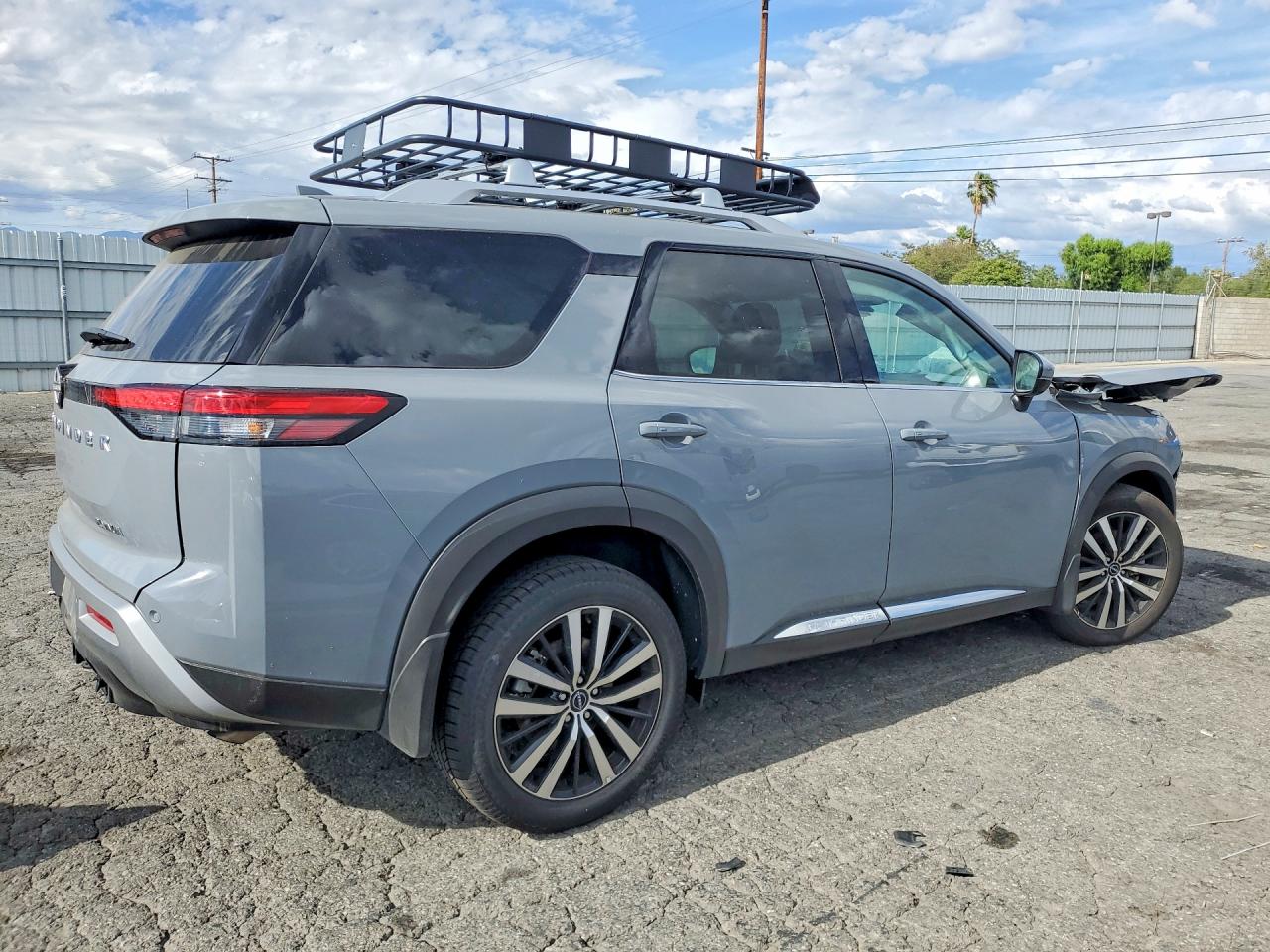 2025 NISSAN PATHFINDER