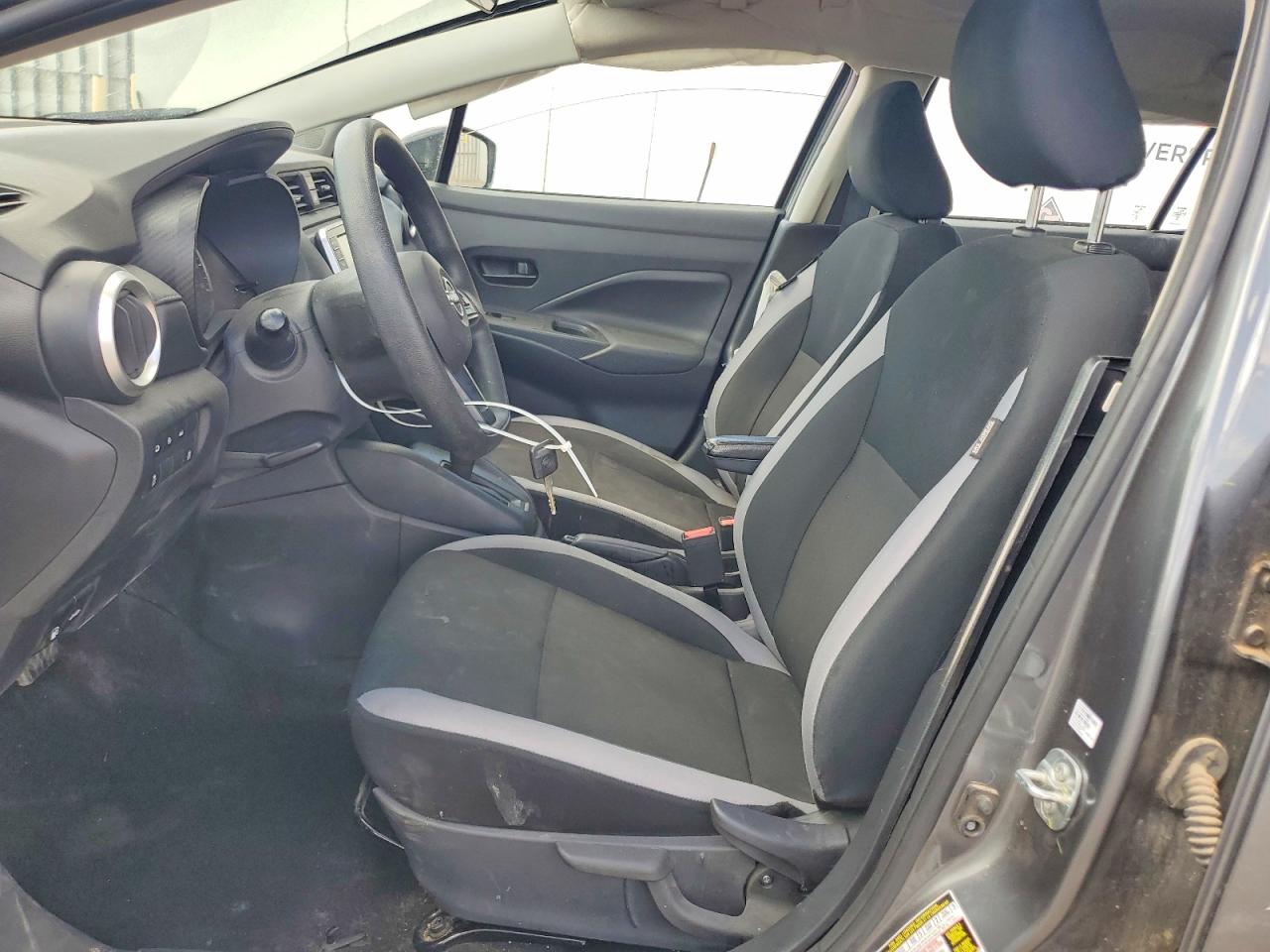 2025 NISSAN VERSA