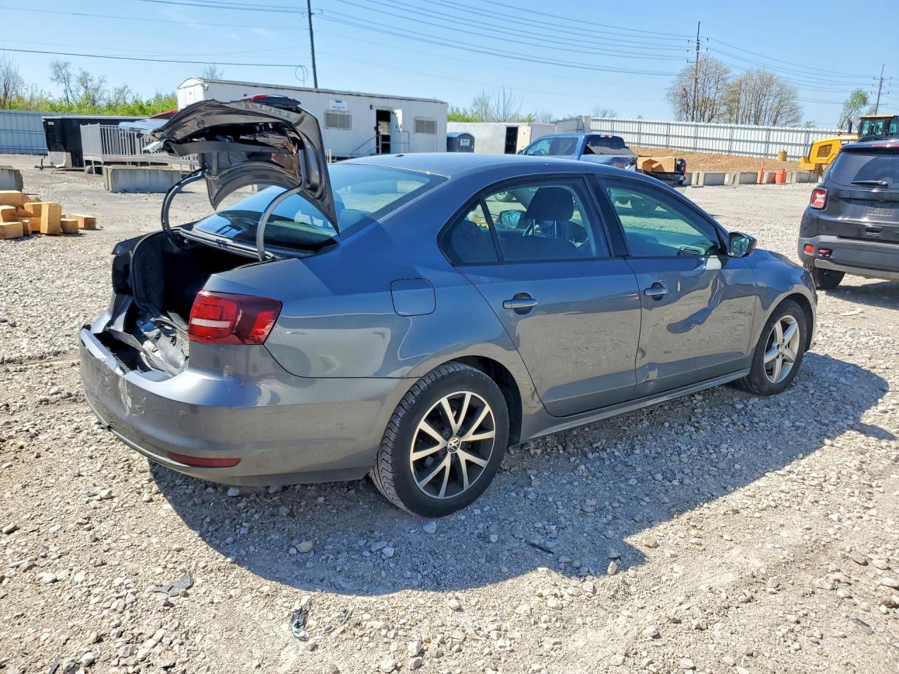2016 VOLKSWAGEN JETTA
