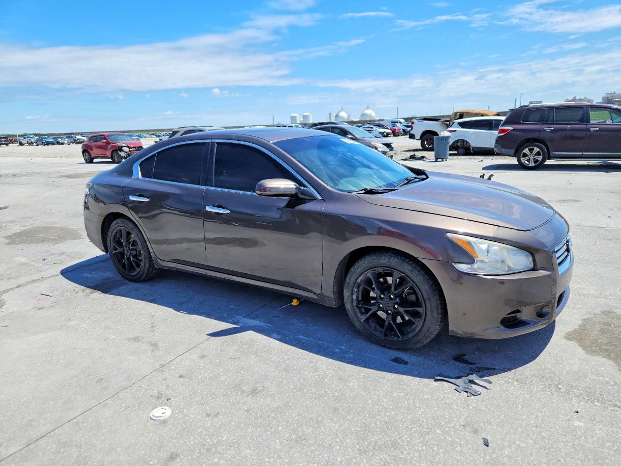 2014 NISSAN MAXIMA