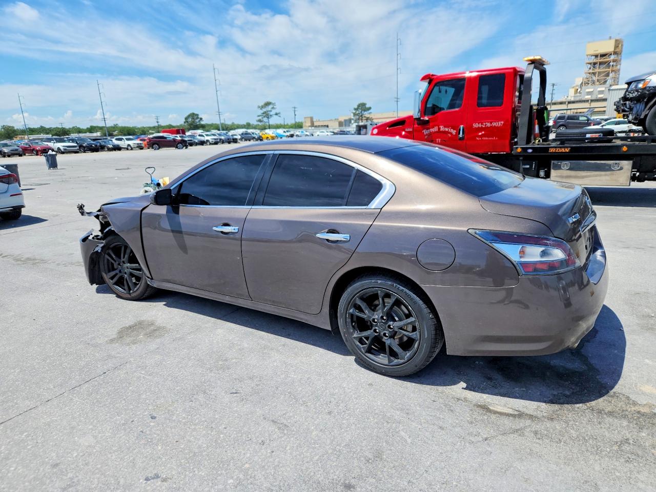 2014 NISSAN MAXIMA