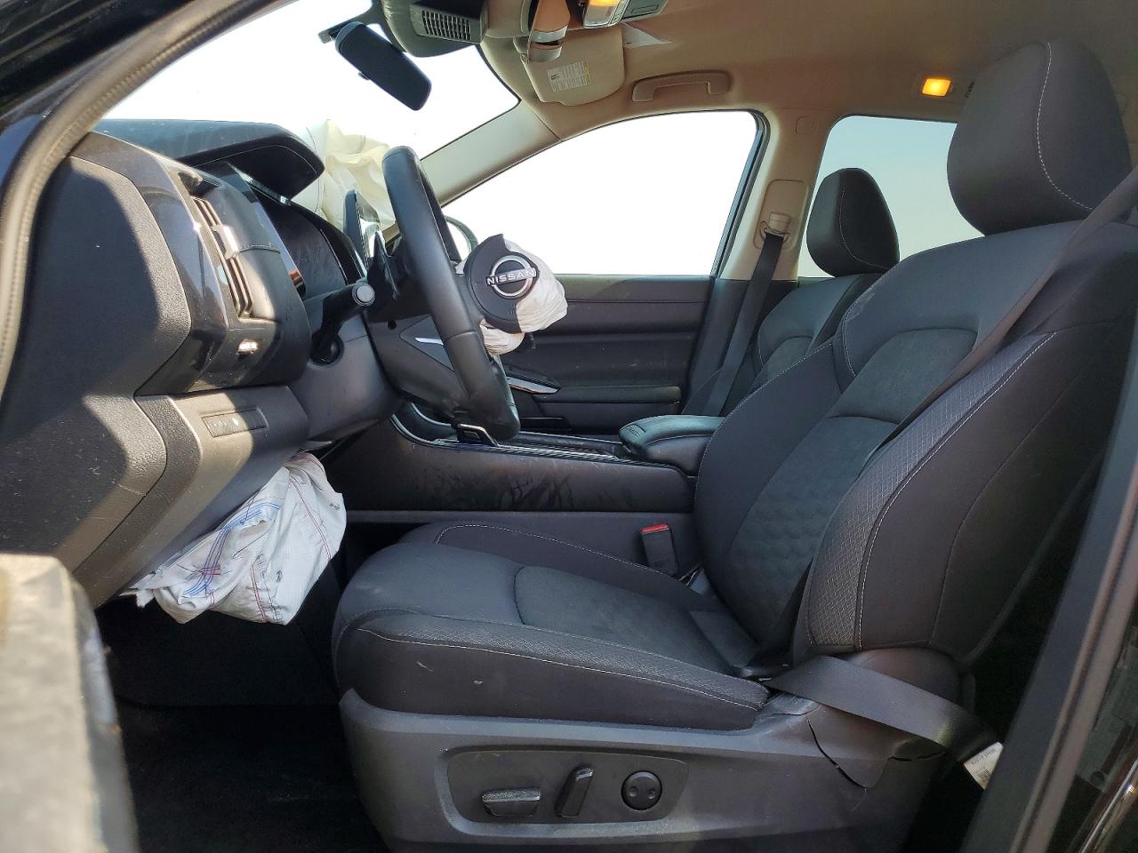 2024 NISSAN PATHFINDER