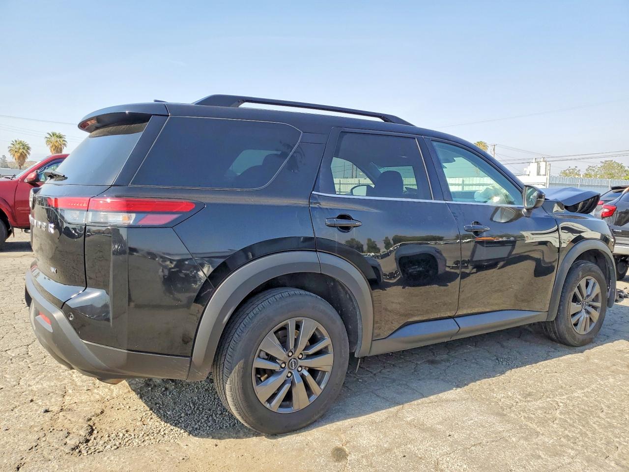 2024 NISSAN PATHFINDER