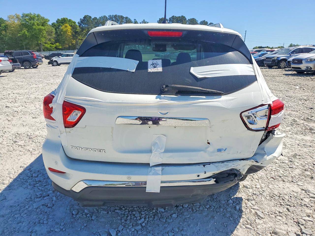 2017 NISSAN PATHFINDER