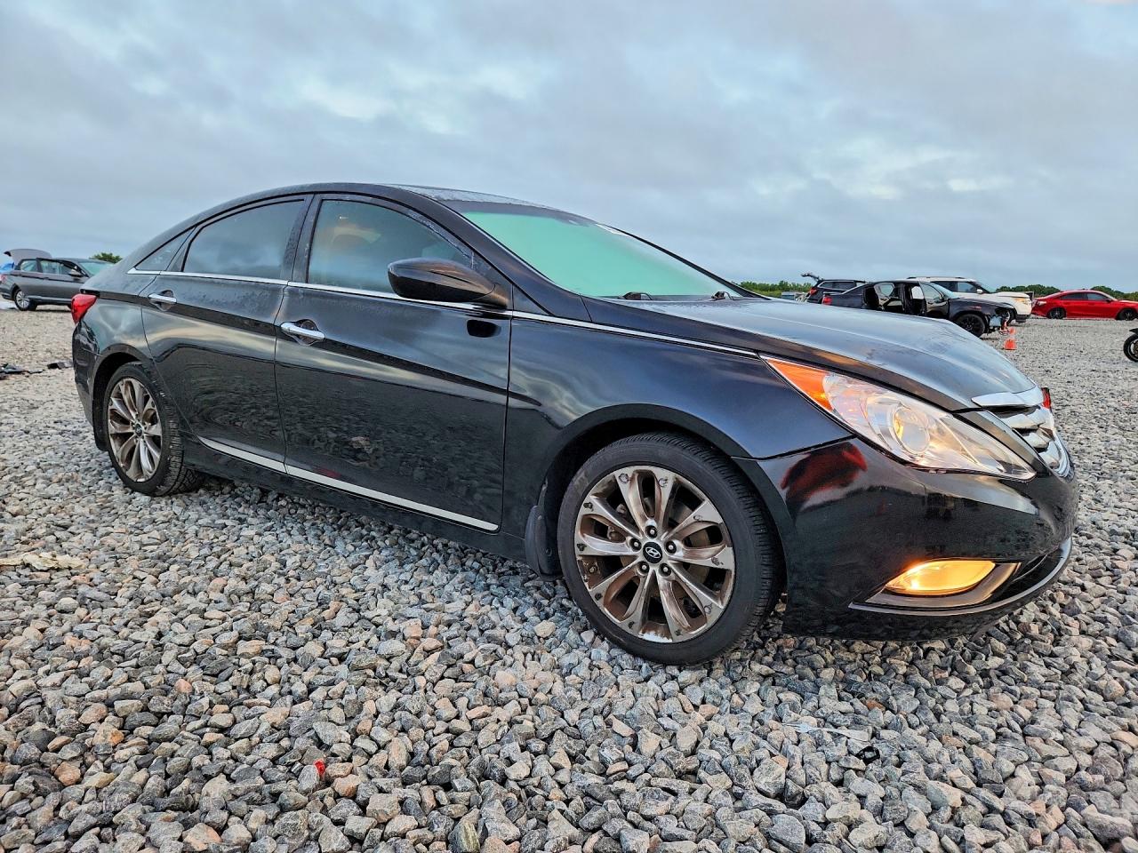 2013 HYUNDAI SONATA