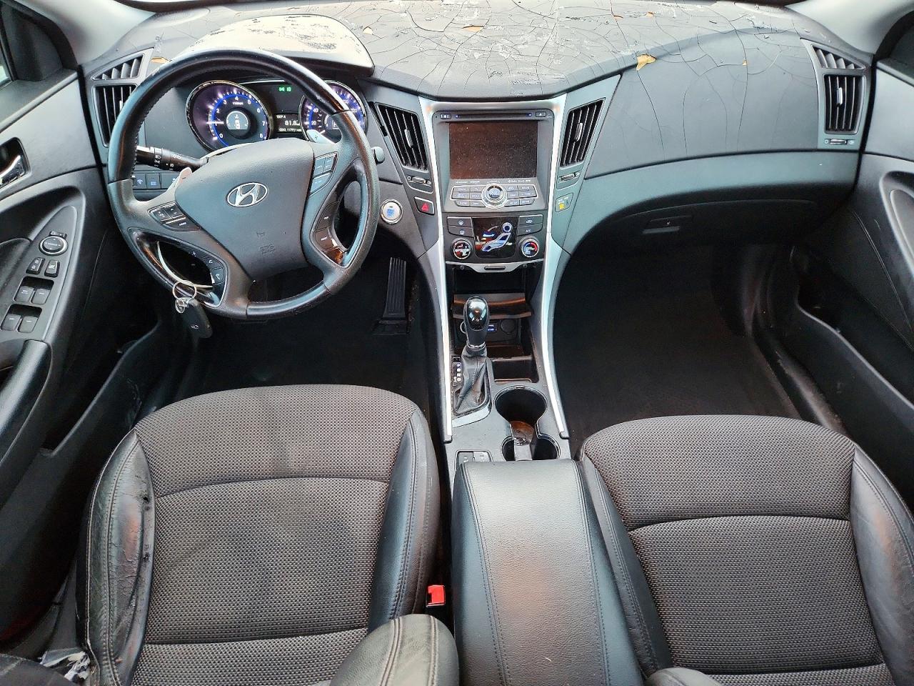2013 HYUNDAI SONATA