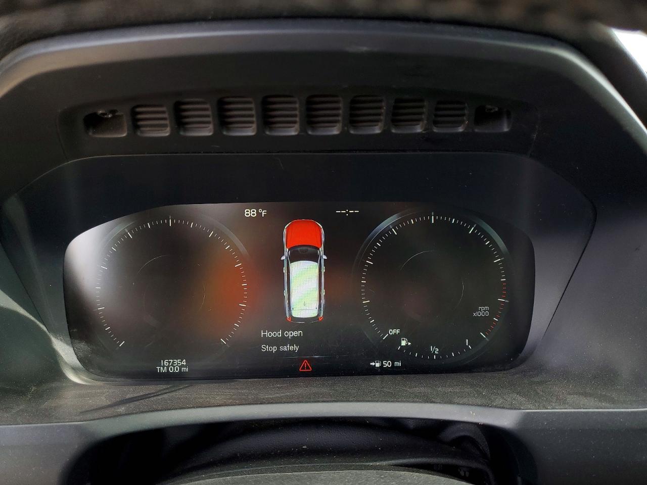 2019 VOLVO XC90