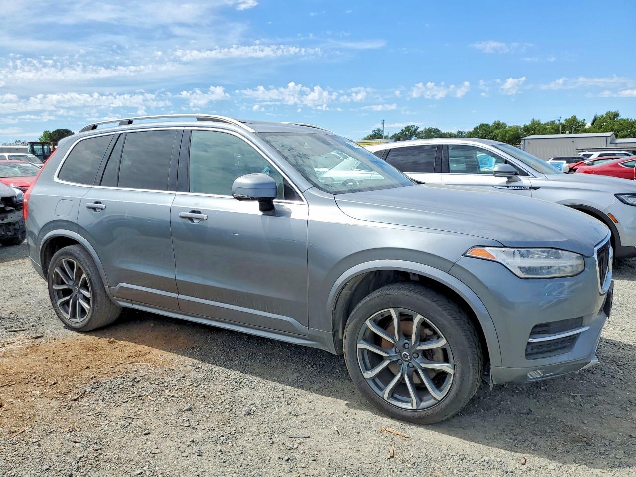 2019 VOLVO XC90