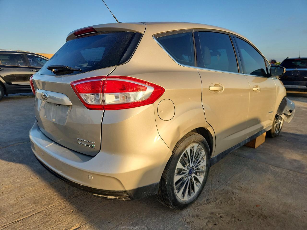 2017 FORD CMAX