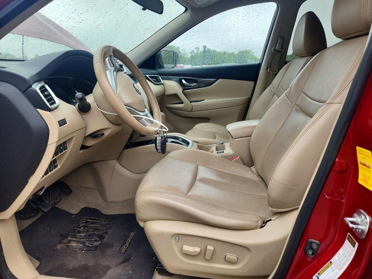 2015 NISSAN ROGUE