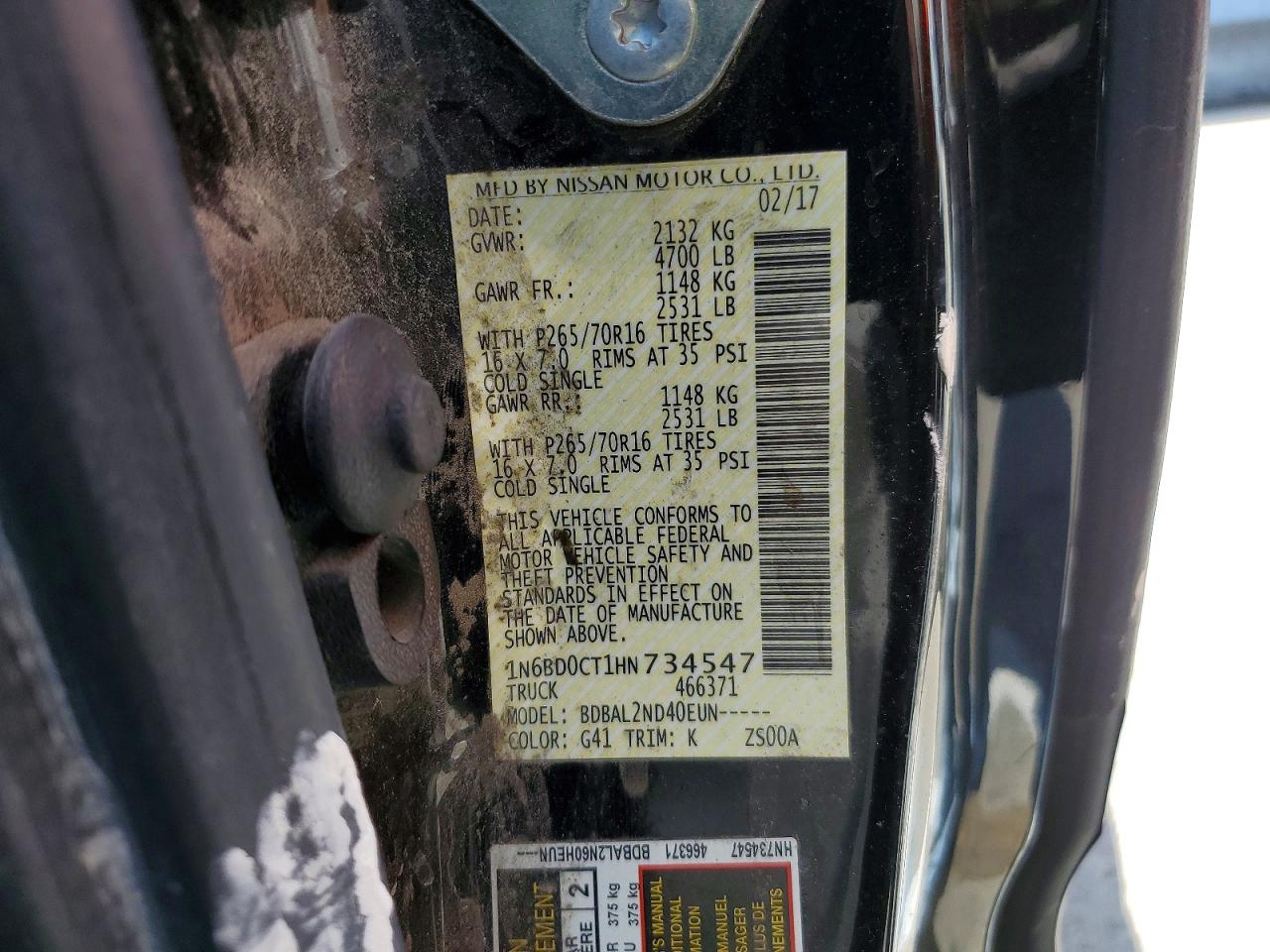 2017 NISSAN FRONTIER