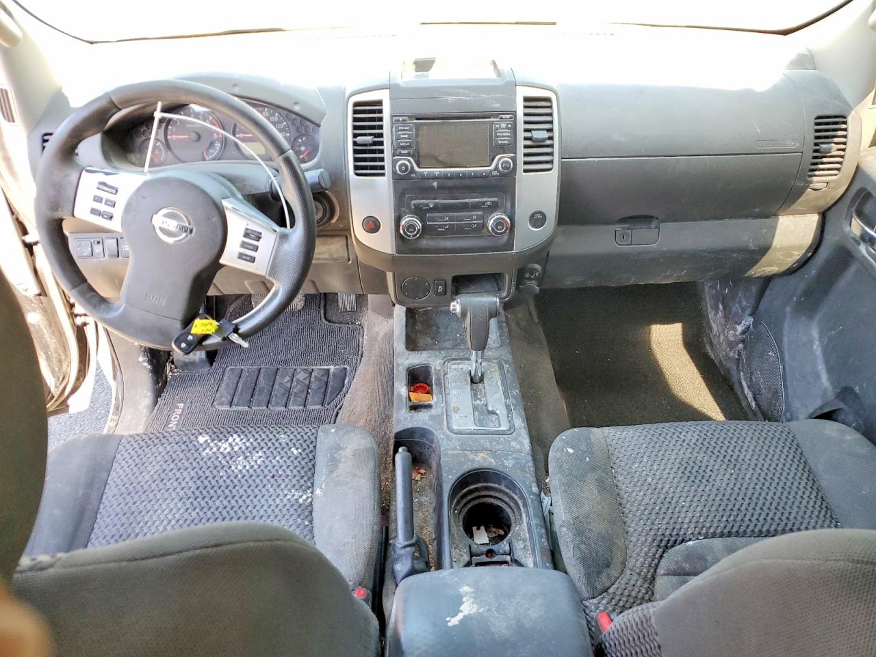 2017 NISSAN FRONTIER