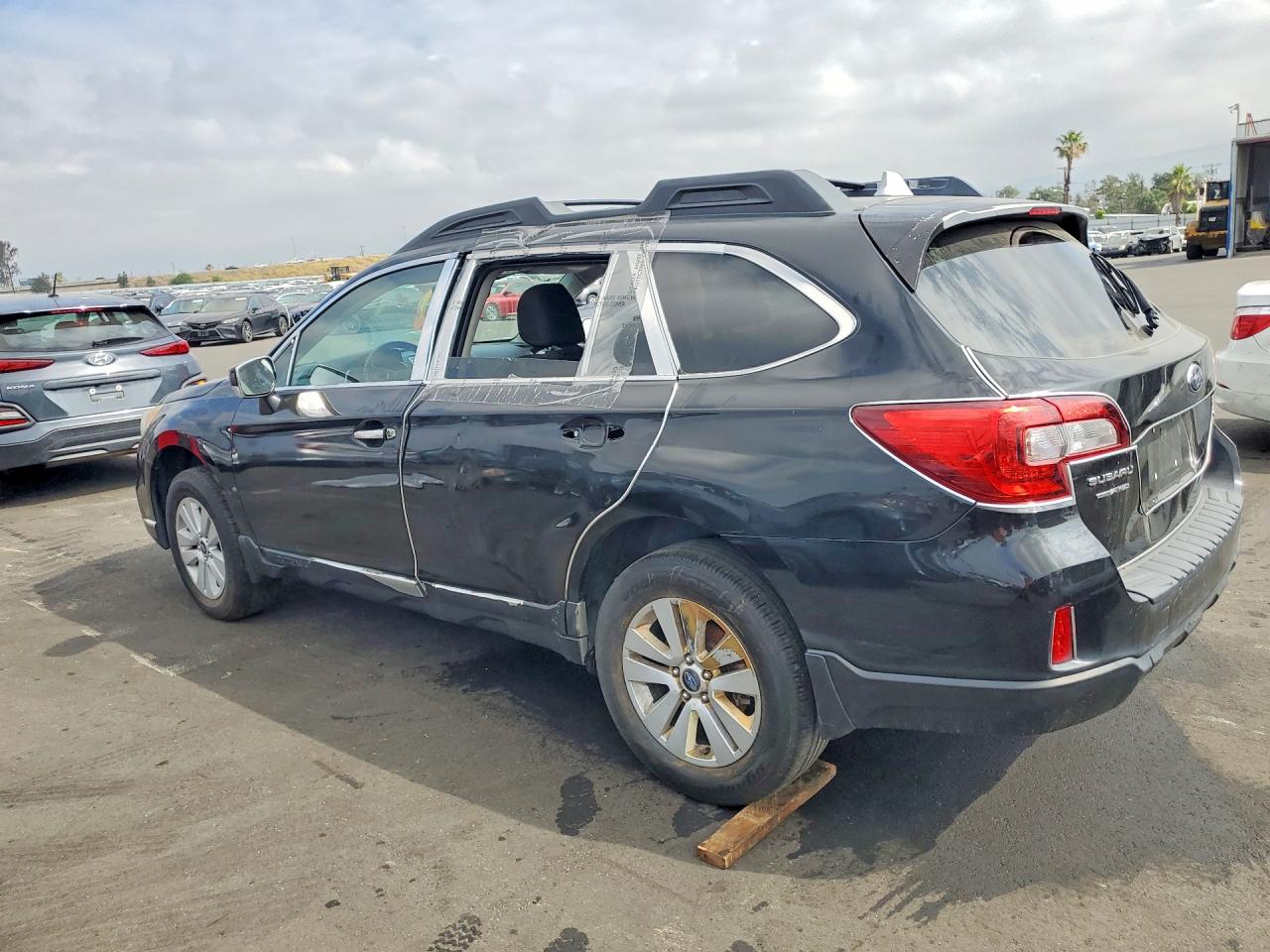 2017 SUBARU OUTBACK