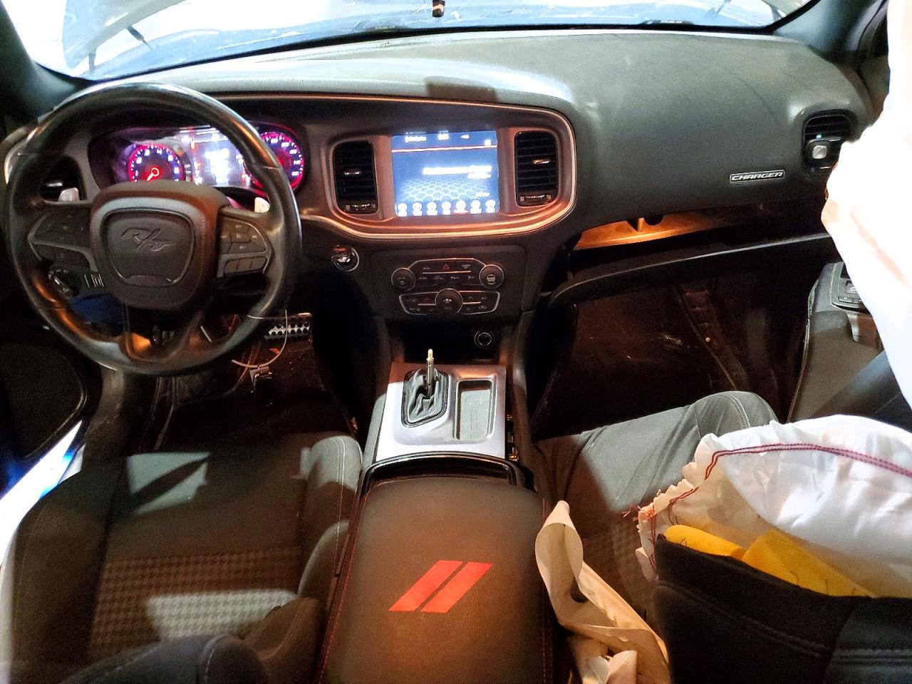 2019 DODGE CHARGER