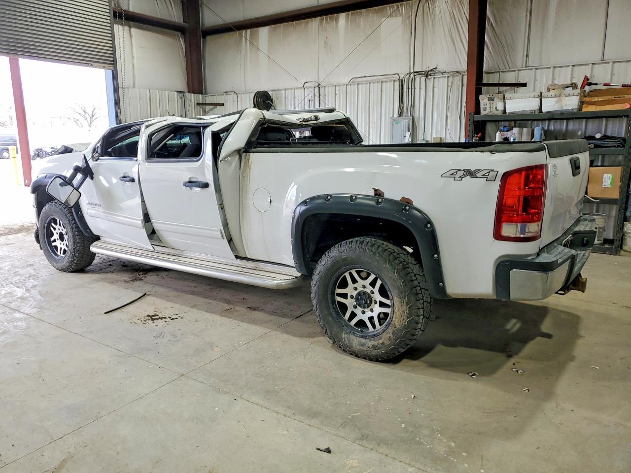 2011 GMC SIERRA K25