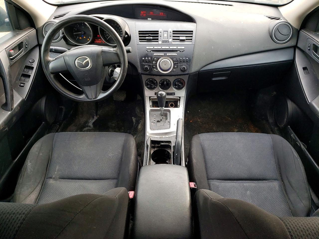 2011 MAZDA 3