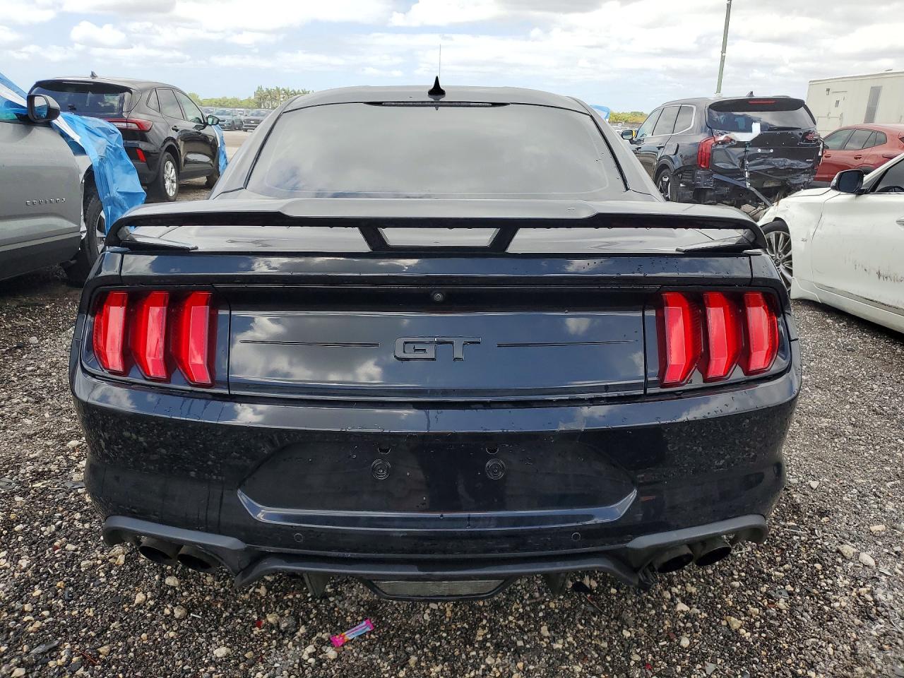 2021 FORD MUSTANG