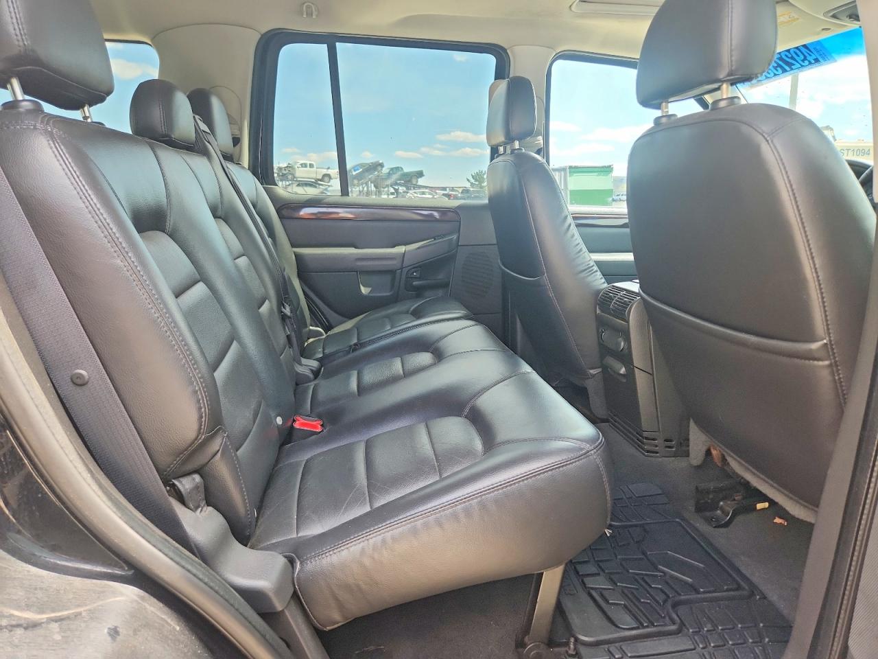 2004 FORD EXPLORER