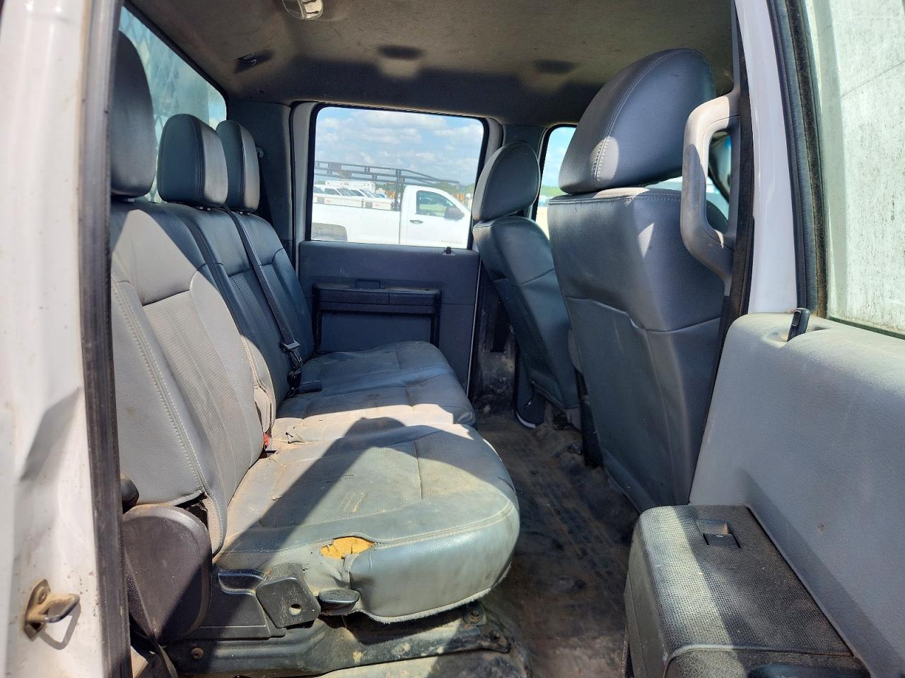 2015 FORD F350