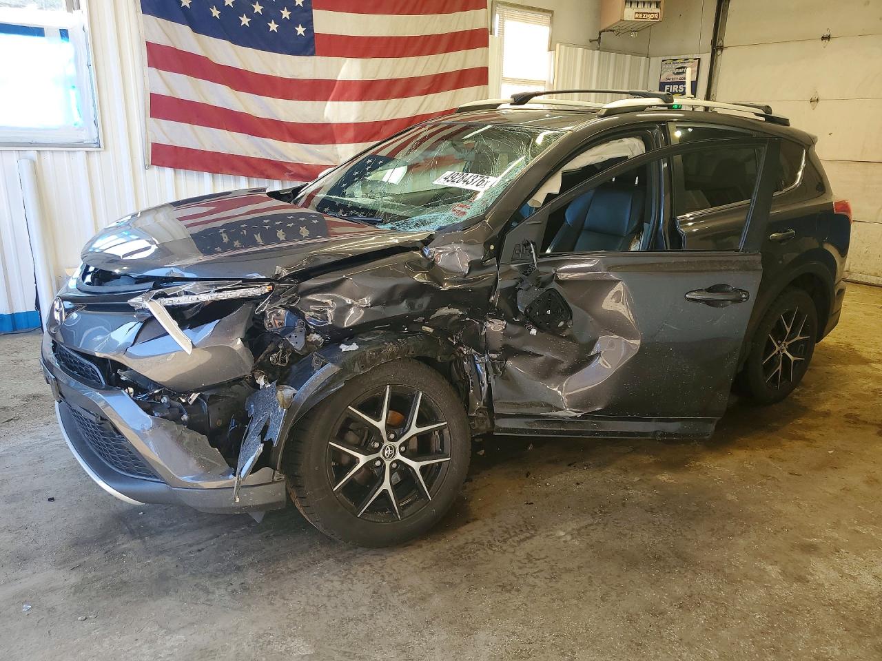 2016 TOYOTA RAV4