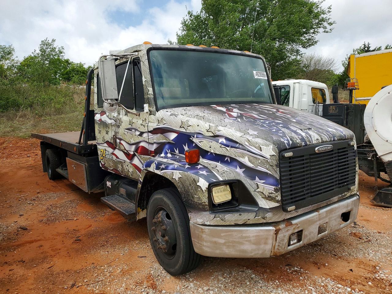 2001 FREIGLINER ALL OTHER