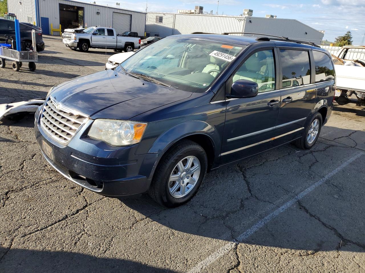 2009 CHRYSLER MINIVAN