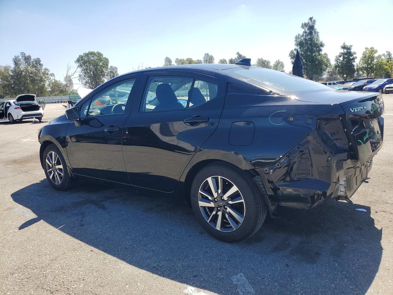2025 NISSAN VERSA
