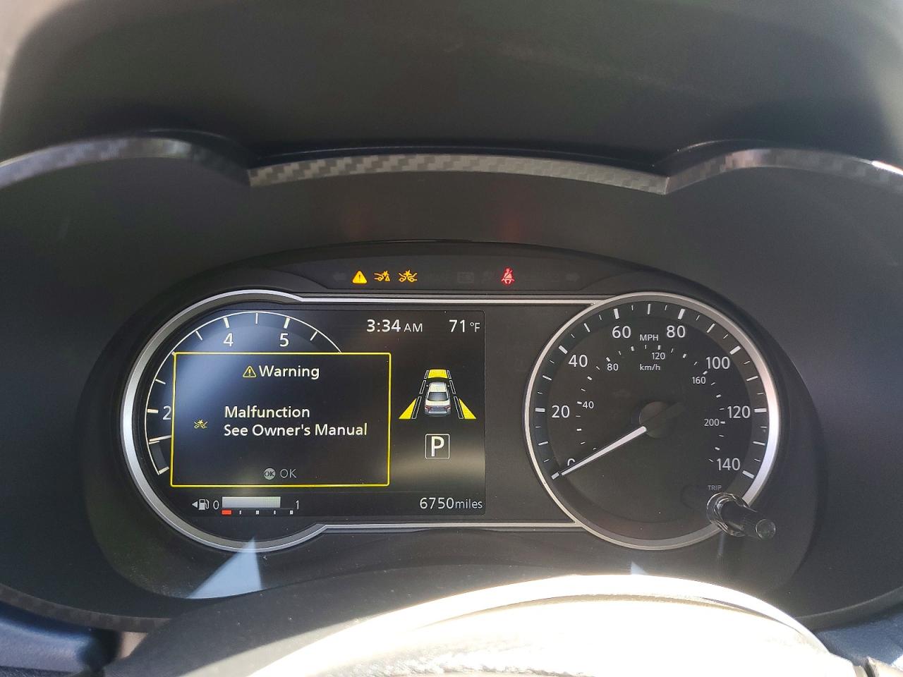 2025 NISSAN VERSA