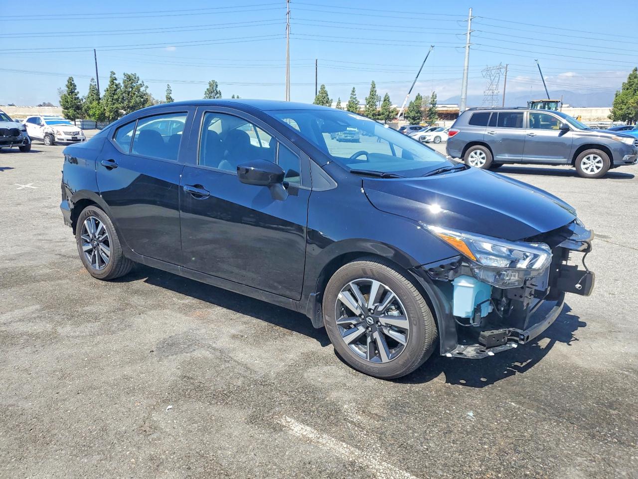 2025 NISSAN VERSA