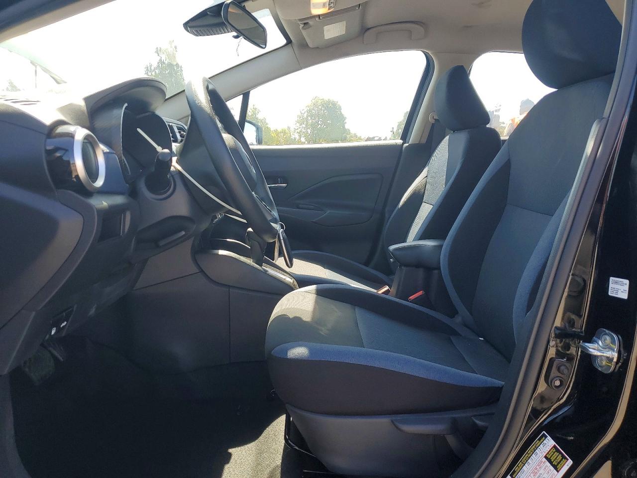 2025 NISSAN VERSA