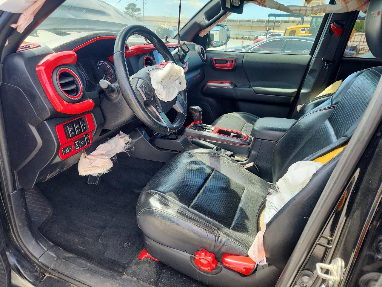 2018 TOYOTA TACOMA