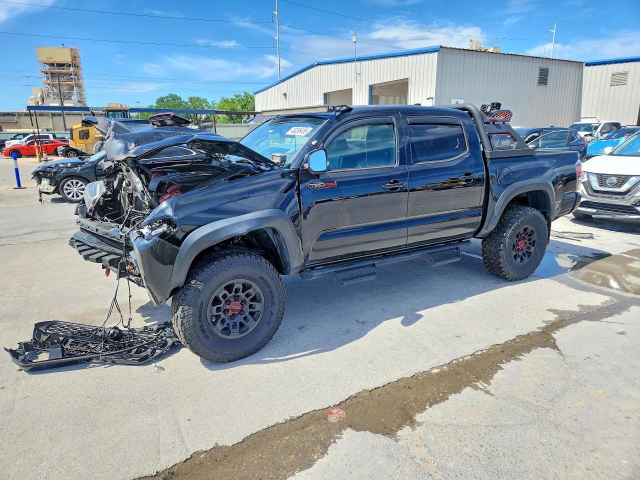 2018 TOYOTA TACOMA