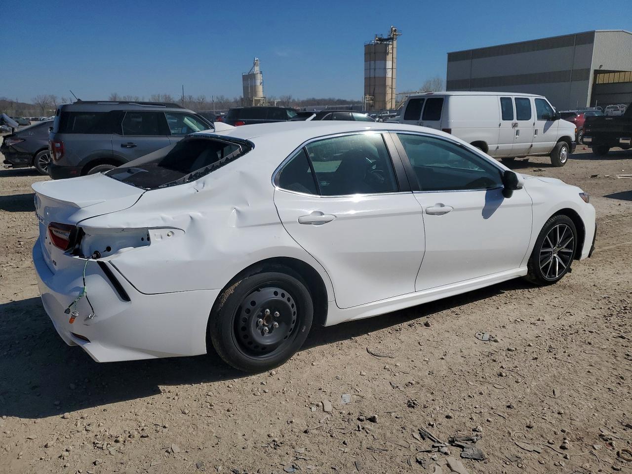 2021 TOYOTA CAMRY